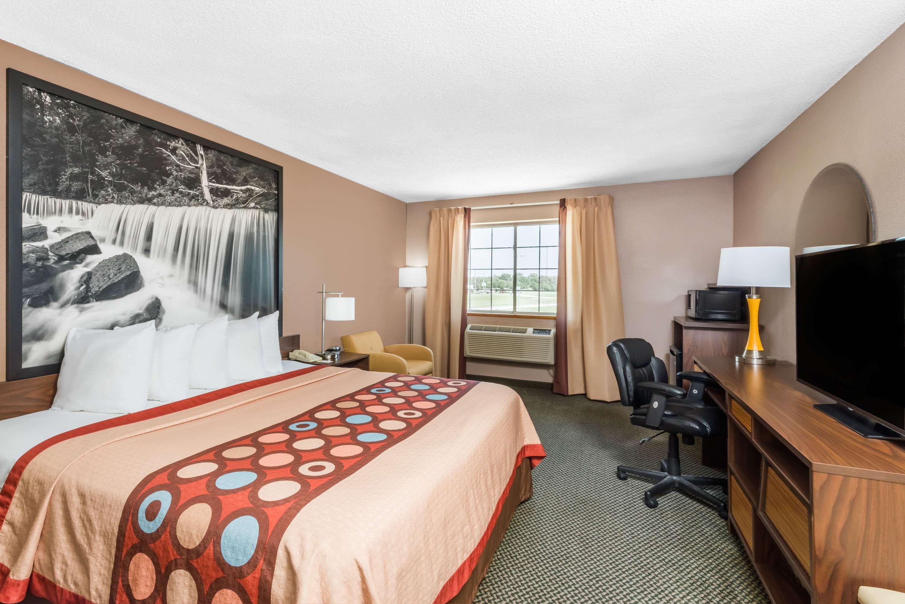Super 8 By Wyndham Winfield-Quail Ridge Area Hotel Kültér fotó