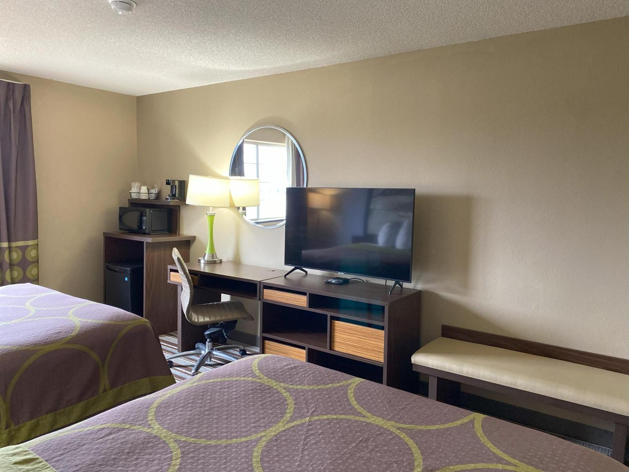 Super 8 By Wyndham Winfield-Quail Ridge Area Hotel Kültér fotó